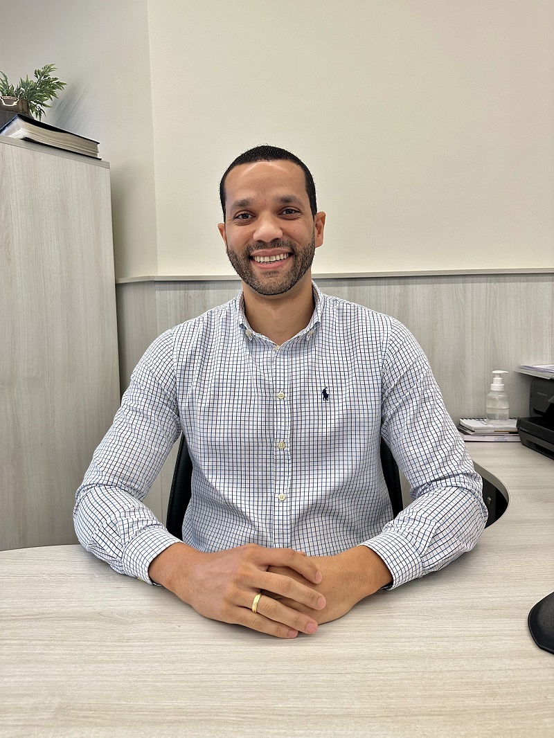 Foto do escrevente Ivan.